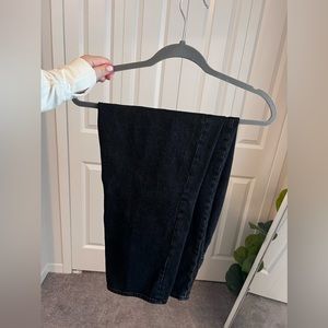 Abercrombie & Fitch Ankle Straight Ultra High Rise (SOLD OUT ON A&F!!)